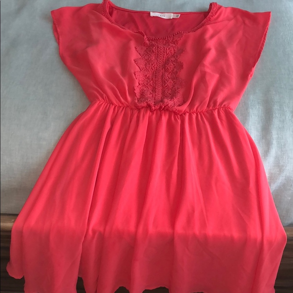 Spring color flowy dress